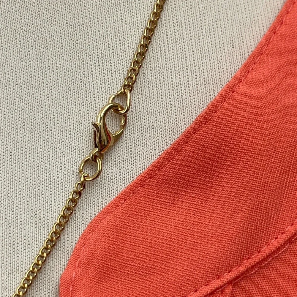 Gold-tone White Faux Pearl Women's Fashion Necklace NWOT‎